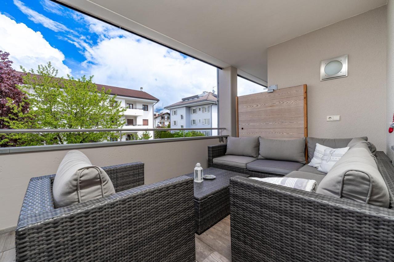 Appartament Emma Lägenhet Bruneck Exteriör bild